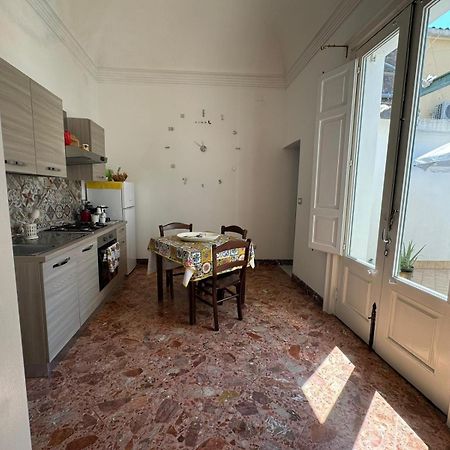 Arco Del Vescovo 2 Apartamento Acireale Exterior foto
